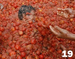 500x396Colombia - Tomatina